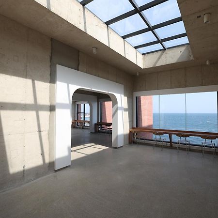 Pohang Case Poolvilla Exterior photo